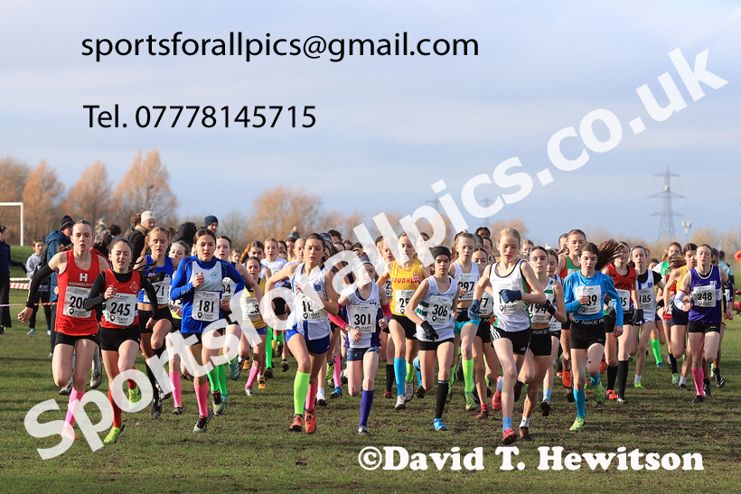 Girls Under-13s 2026 Northern Cross Country Champs., Pontefract Racecourse, Pontefract. Photo: David T. Hewitson/Sports for All Pics